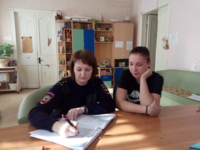 П8